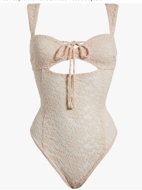 Free people Intimately 💖 Blush Lace Camisole bodysuit